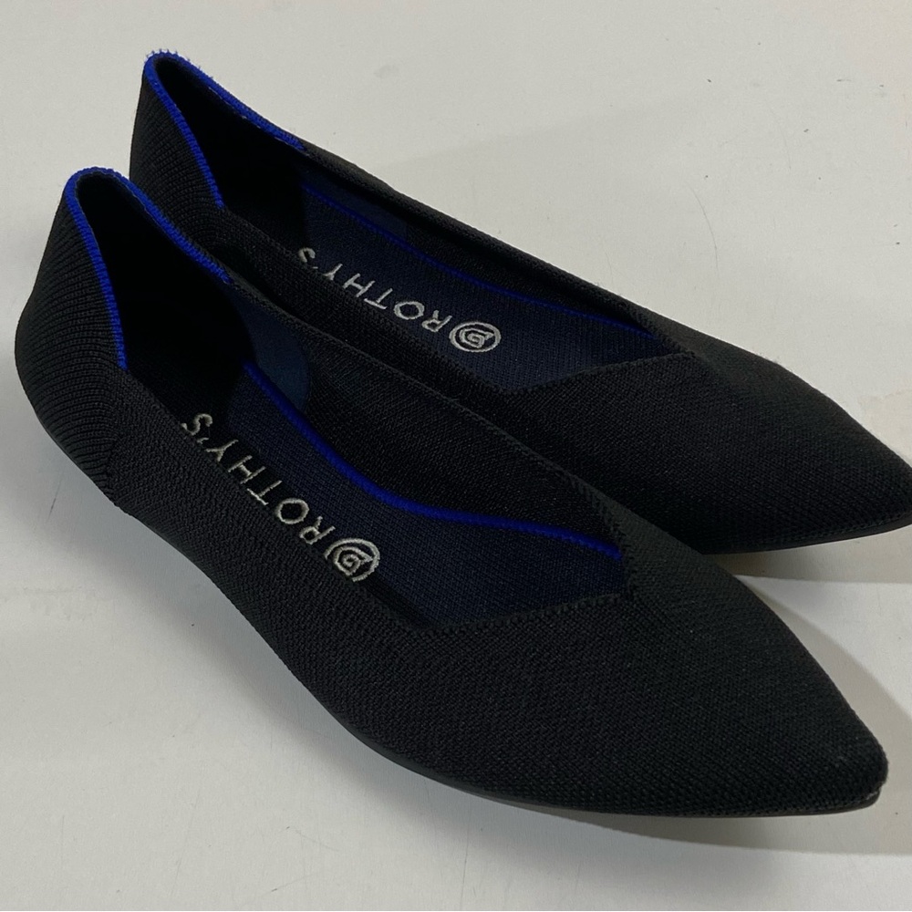 Rothy’s the point black size 10